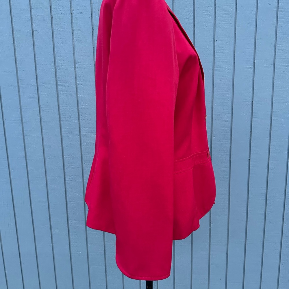 Augusto Collection Fitted Red Jacket - Picture 10 of 13